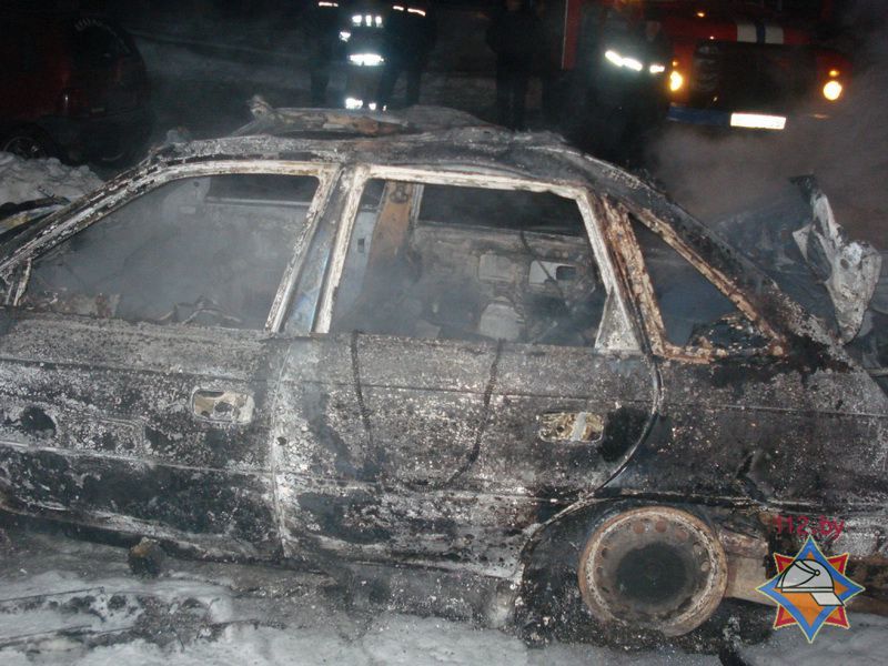 Взрыв в гаражном кооперативе в Орше: трое пострадавших - фото