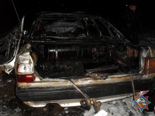 В Каменецком районе столкнулись и загорелись автомобили
