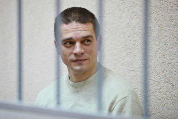 Супруга экс-директора "Борисовдрева" рассказала о его задержании и визитах "важных дядей"