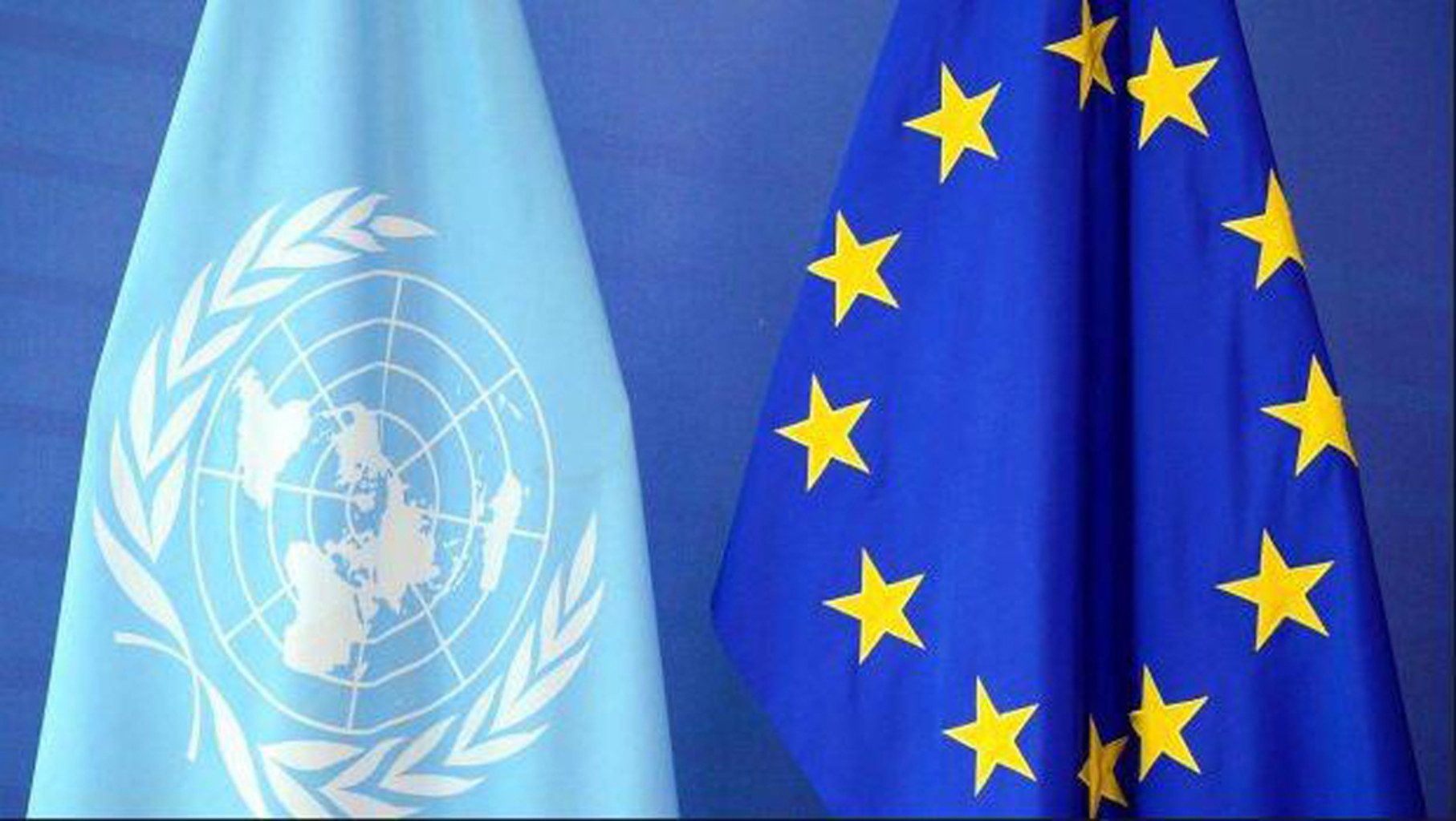 Международные союзы европы. Европейский Союз и ООН. Европейский Союз Международная организация. ООН НАТО ЕС. Европейский Союз флаг и флаг НАТО.