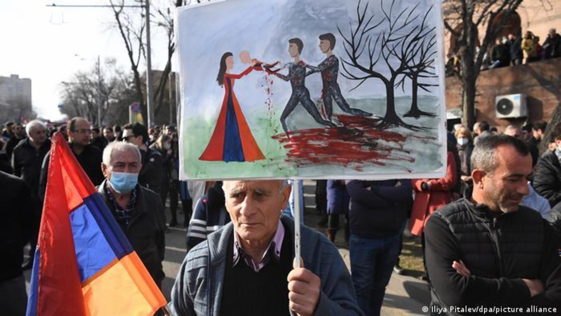 Иди ереван. Митинг Армении против Пашиняна. Протесты в Армении 2021. Протесты в Ереване.