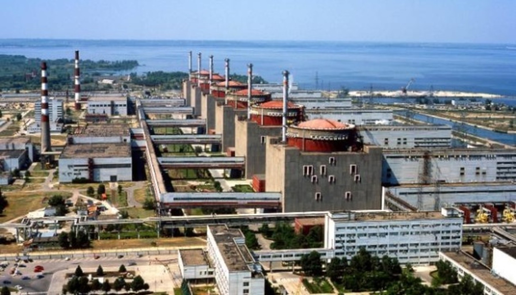 «Энергоатом» сообщил о новых обстрелах Запорожской АЭС российскими военными