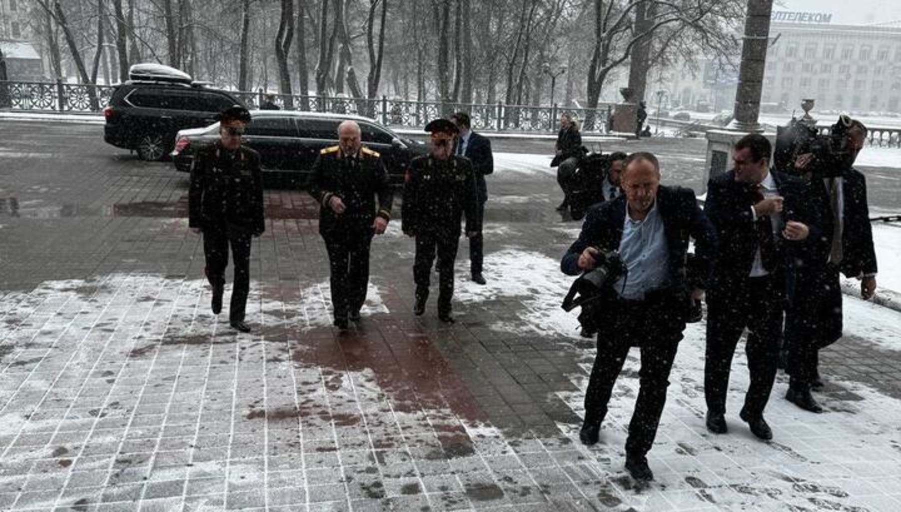 Александр Лукашенко перед заседанием 20 февраля 2024 года. Фото: пресс-служба Александра Лукашенко