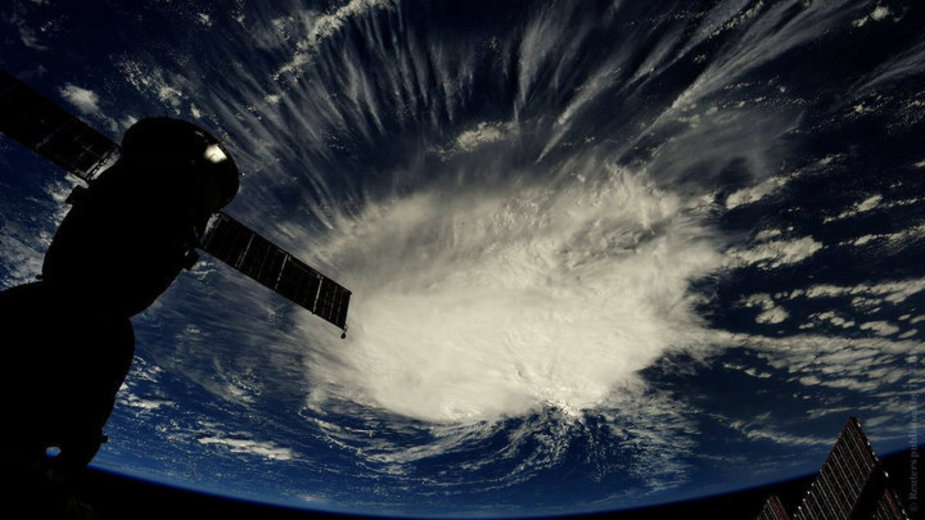 Снимок урагана Флоренс, сделанный с борта Международной космической станции. Фото: Reuters