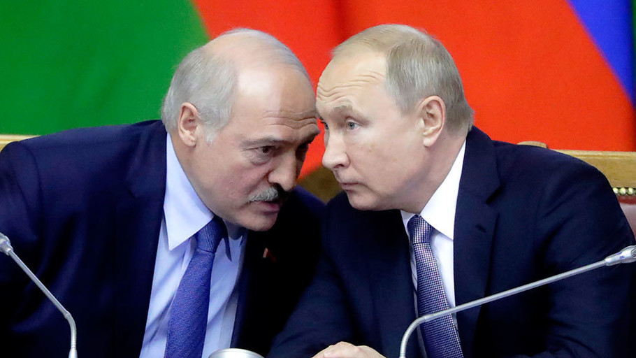 Шендерович: «Путин и Лукашенко — это метастазы, которые могут с собой утащить в могилу все живое»