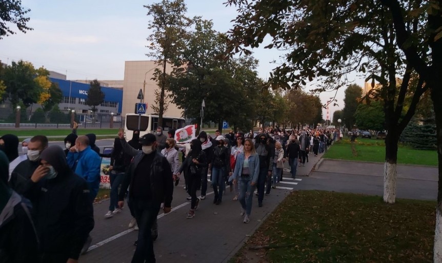 В Жодино люди вышли на улицы после «тайной инаугурации» Лукашенко. Видео