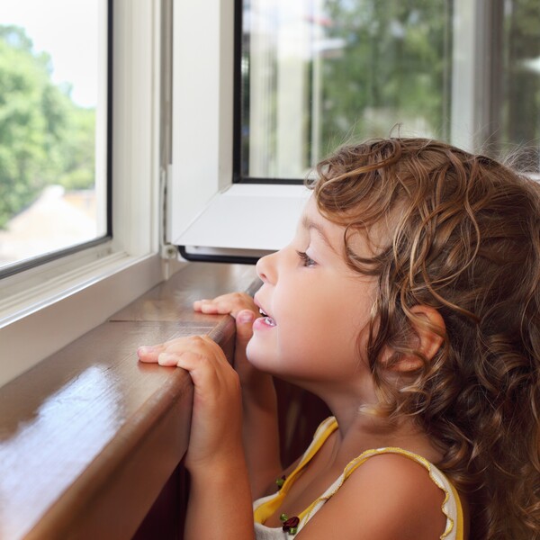 Как обеспечить чистый и здоровый воздух в детских садах и школах: советы и рекомендации