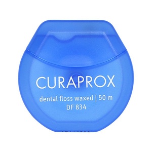curaprox зубная нить с держателем 30 штук curaprox зубные нити Curaprox Нить зубная мята 50 м