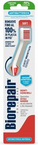 цена Biorepair Curve Denti Sensibili Щетка зубная изогнутая для чувствительных зубов