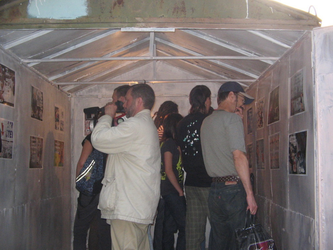 Выставка Татьяны Абаниной «Конь в букваре» в самоорганизации White Cube Gallery