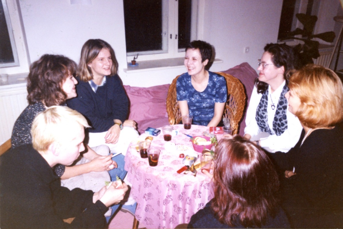 Кибер‑Фемин‑Клуб в 1998–1999 годах