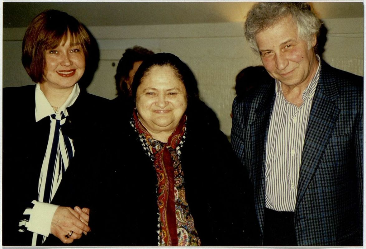 Виктория Мочалова, Дина Верни и Илья Кабаков