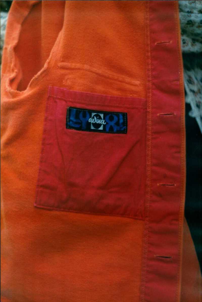 Куртка финских дорожно‑рабочих из проекта «Магазин Путешествующих Вещей» группы «Фабрика найденных одежд»