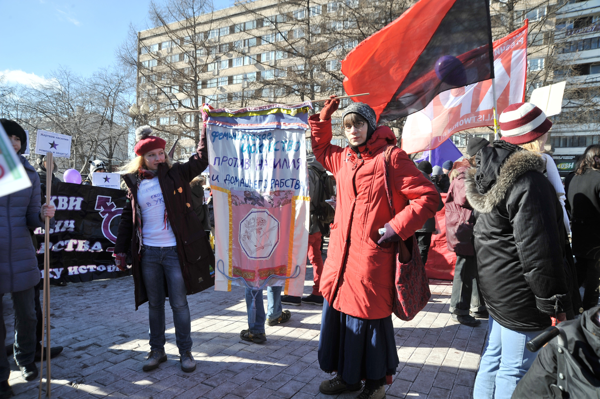 Фем‑митинг в Новопушкинском сквере. Фото Татьяны Сушенковой