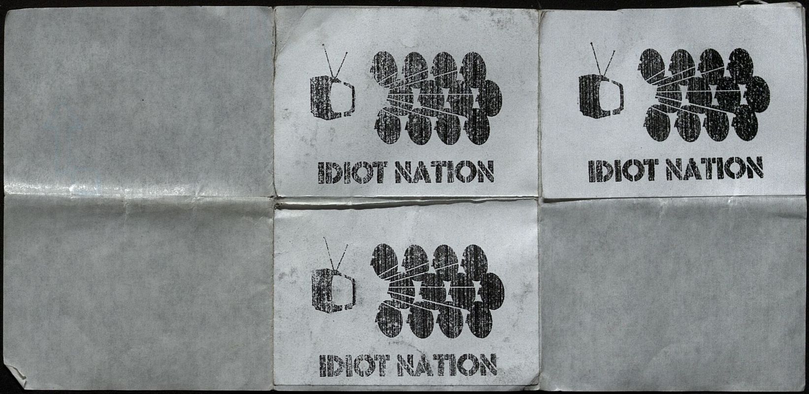 Подборка активистских стикеров из архива Дмитрия Грина