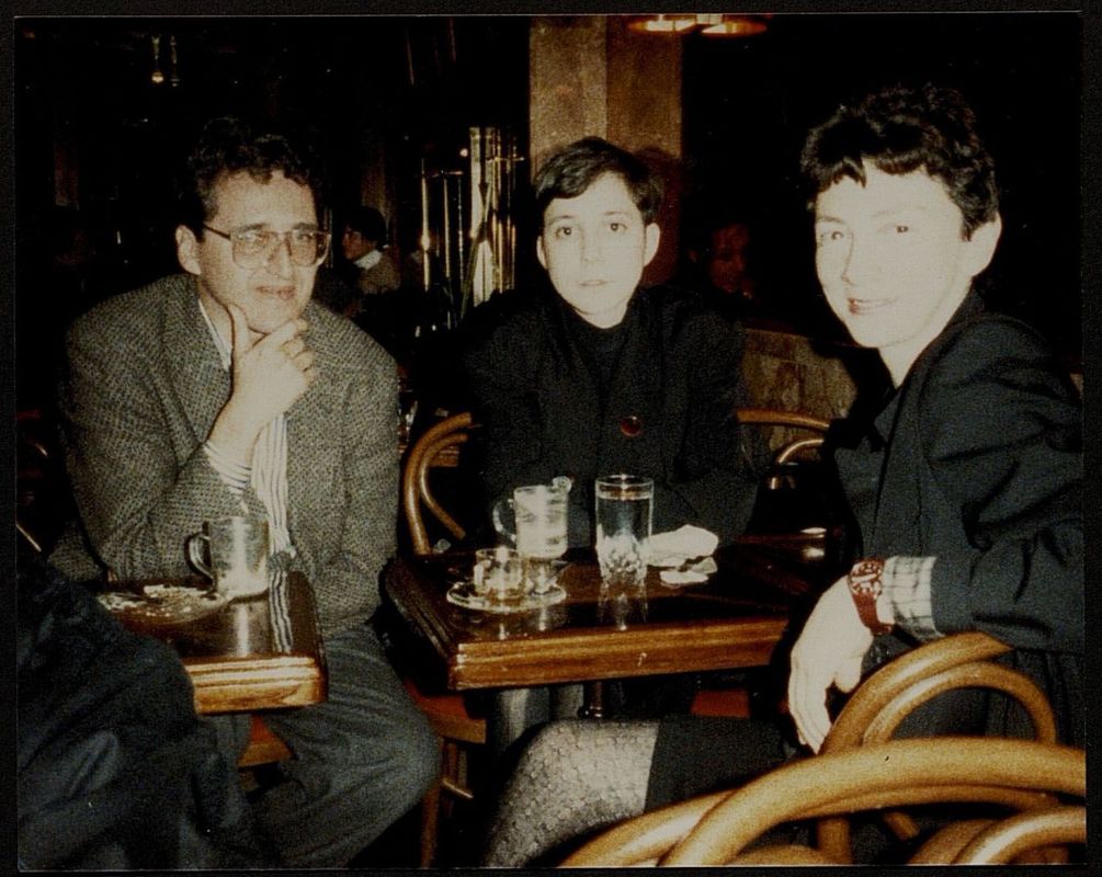 Борис Гройс, Маргарита Тупицына, Наталья Никитина в кафе Cupping Room в Нью‑Йорке