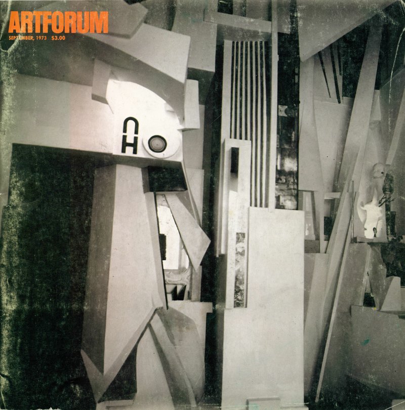 Artforum International. — 1973. V. XII no. 1