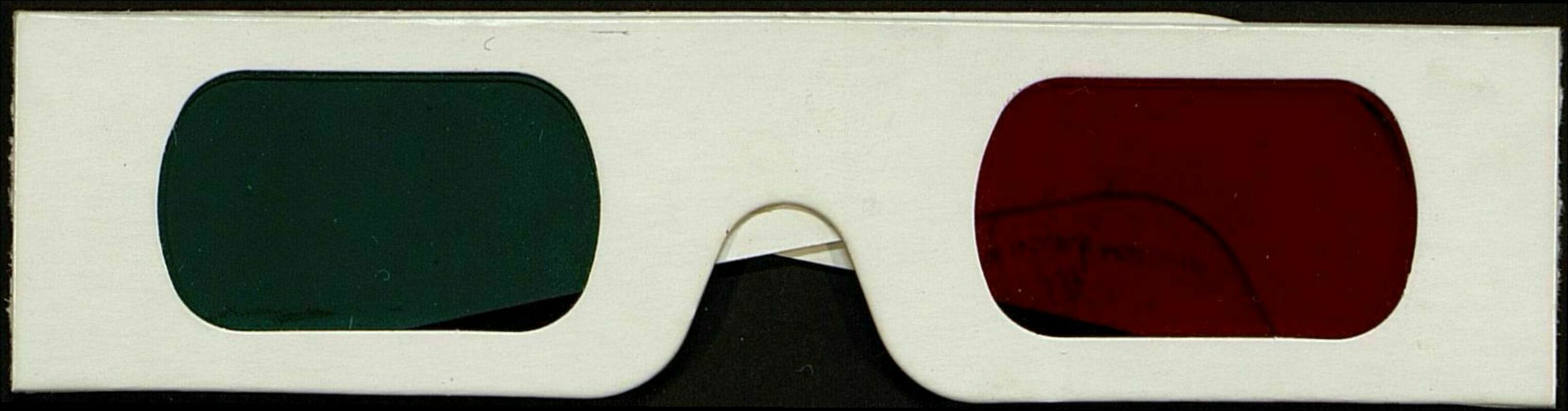 3D‑очки с выставки художника Tweso «Исходная точка»