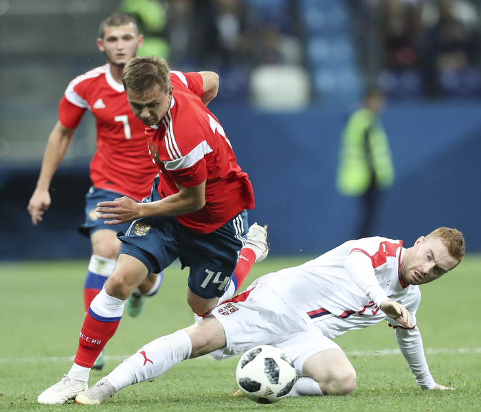 Россия сербия футбол где играют
